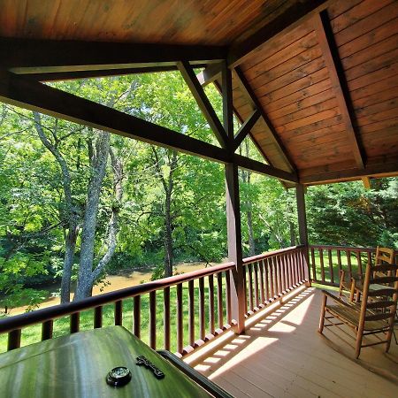 New River Trail Cabins Galax Exteriör bild