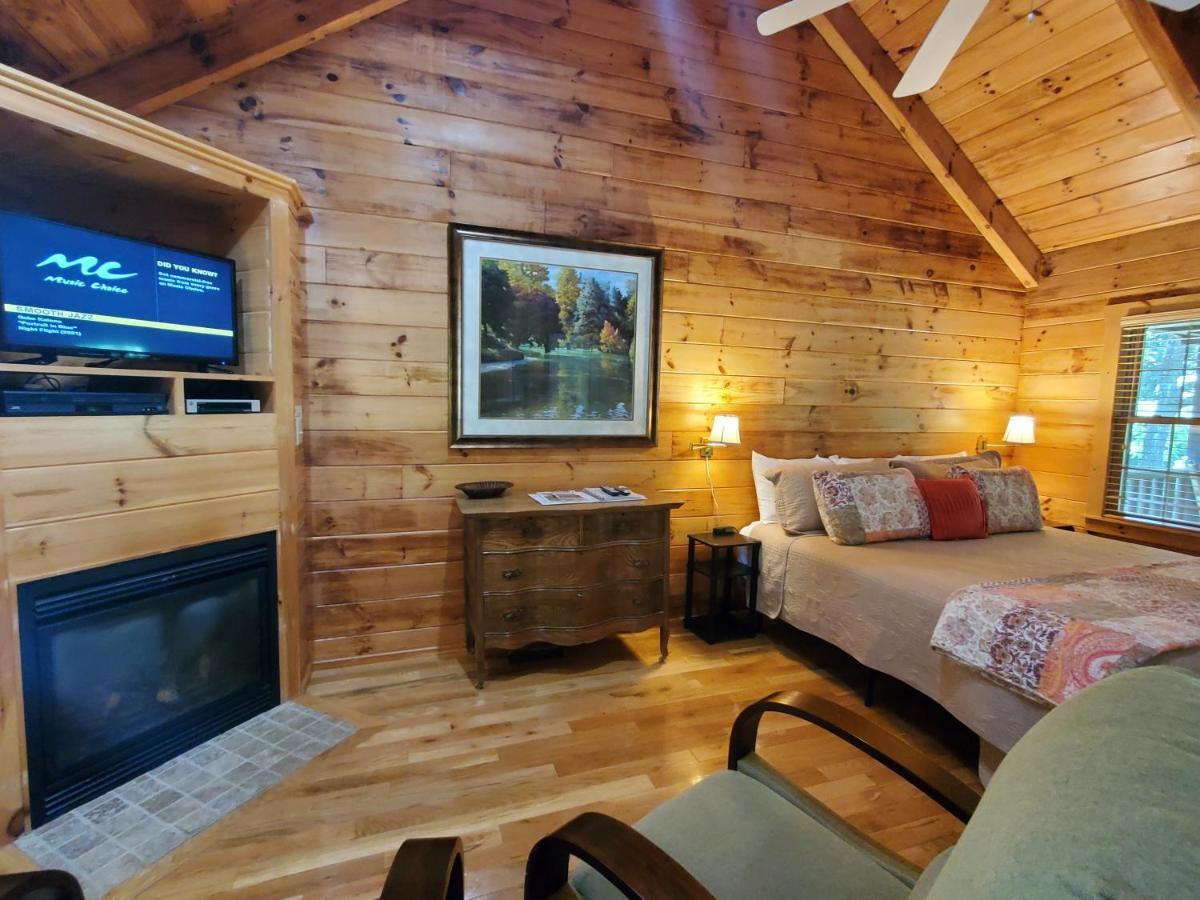 New River Trail Cabins Galax Exteriör bild